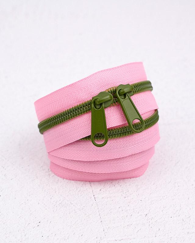 30" Zipper - Olive Blossom