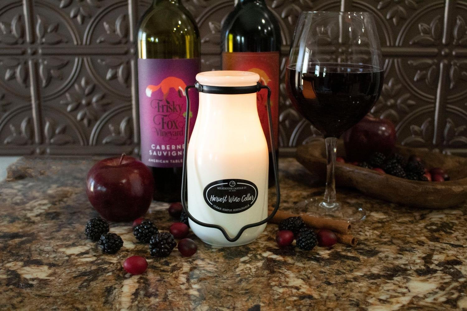 Milkbottle 14oz HarWine Cellar Milkhouse