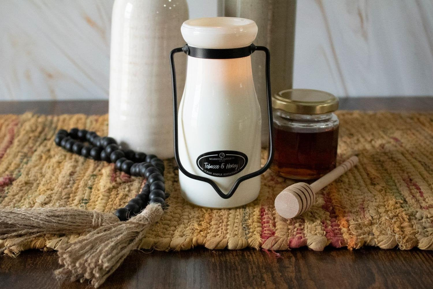 Milkbottle Tobacco & Honey