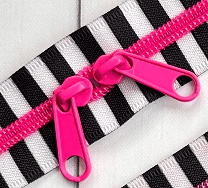 Black & White 30" Zipper Pink - SSCZ01