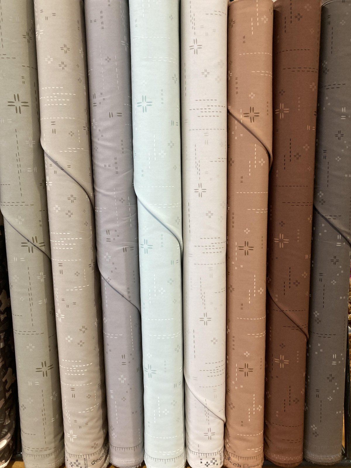 Decostitch Earth Tone 8 FQ Bundle