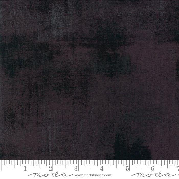 Iron • 30150 438 | Grunge by Basic Grey