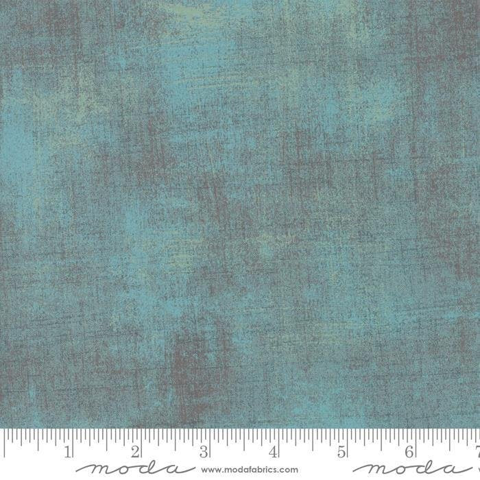 Avalanche • 30150 84 | Grunge by Basic Grey