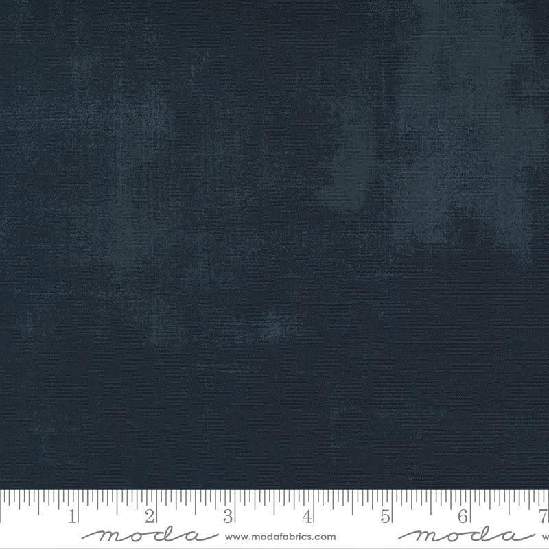 Dull Black • 30150 562 | Grunge by Basic Grey