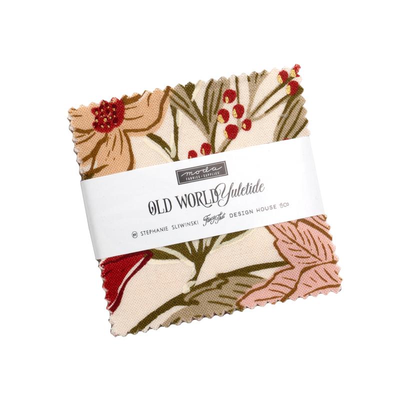 Old World Yuletide Mini Charm - 45620MC