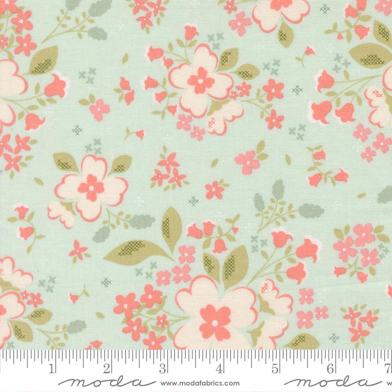 Pale Blue - 31760 19 • Sunbonnet