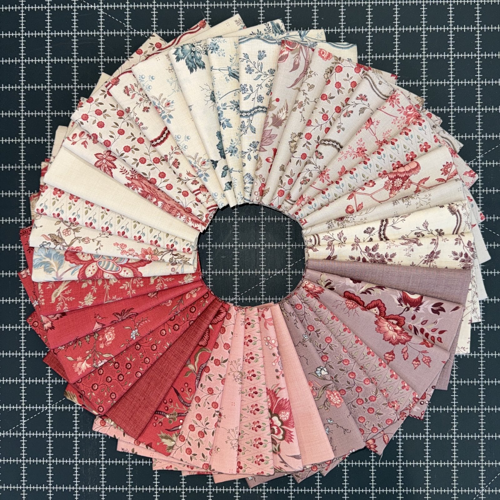 Fleur De Paris by French General - 38 FQ Bundle