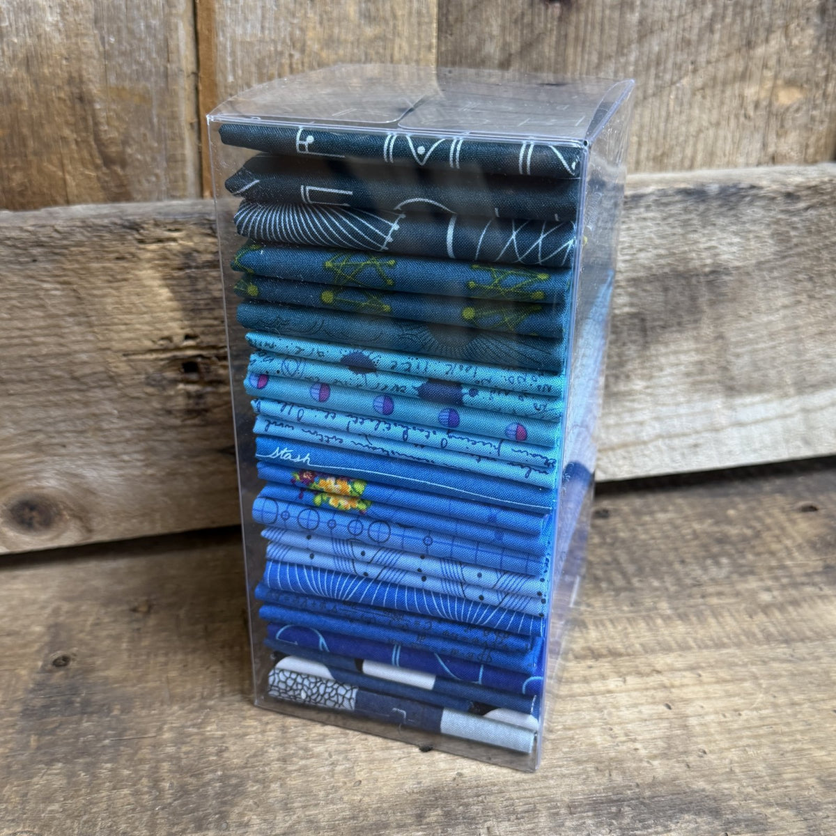 Water • CCM Curated 16ct FQ Bundle