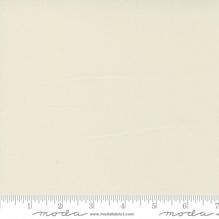 Eggshell - 9900 281 • Bella Solid