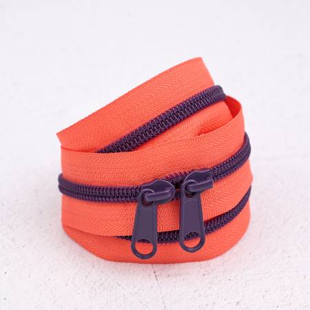 30" Zipper - Hocus Pocus